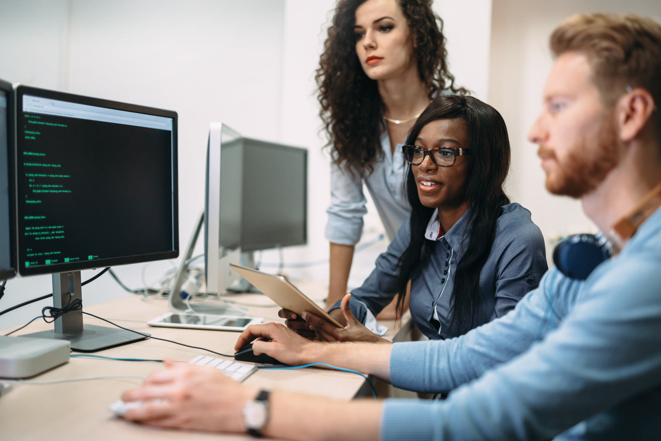 This Canadian Woman’s IT Career Is Disappointing, Here’s Why